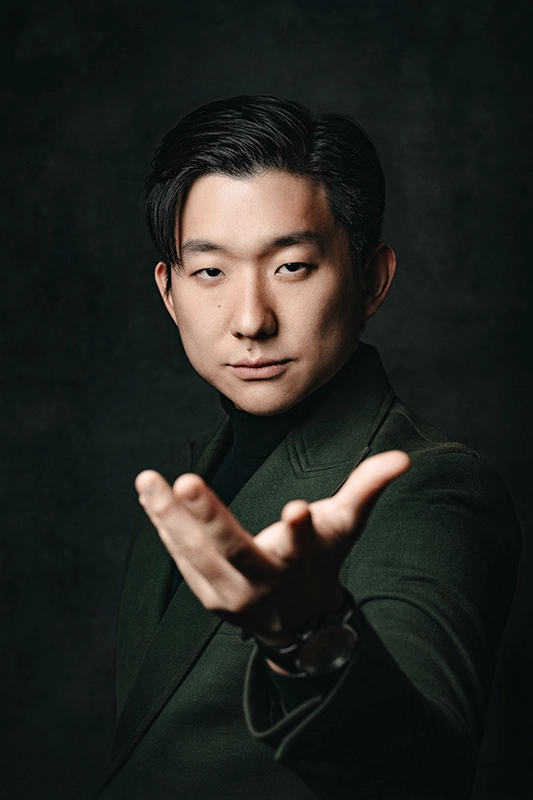 Pyong Lee